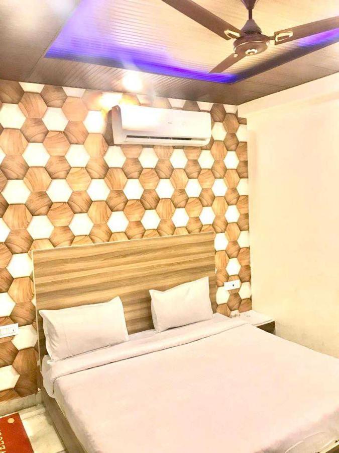 Hotel Anand アムリトサル エクステリア 写真